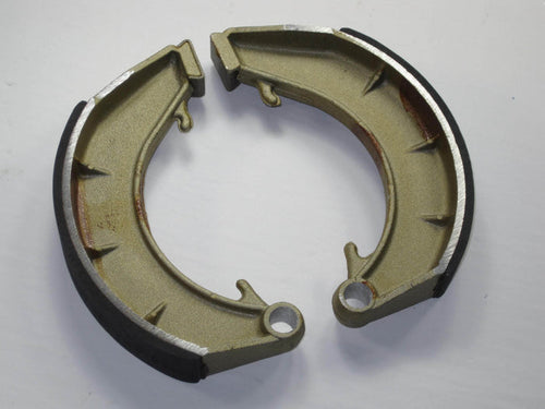 06-7715 Norton 8" front brake shoes single leading NM18502 Atlas Dominator