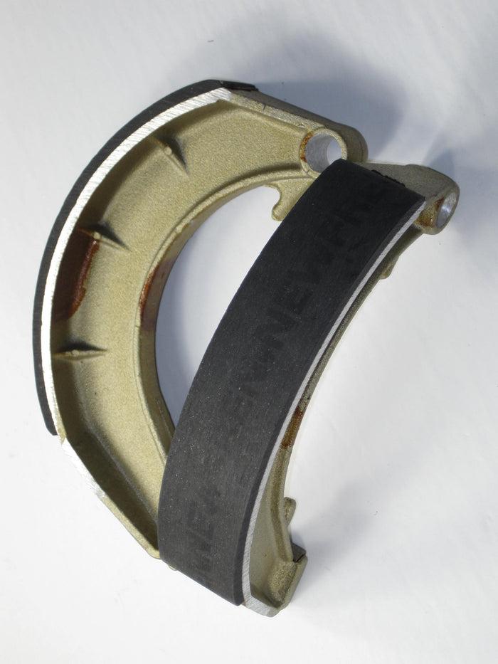 06-7715 Norton 8" front brake shoes single leading NM18502 Atlas Dominator