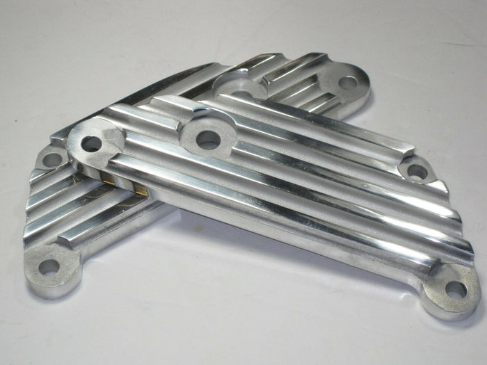 70-4711 Triumph finned passenger footpeg engine plate set unit 650 aluminum