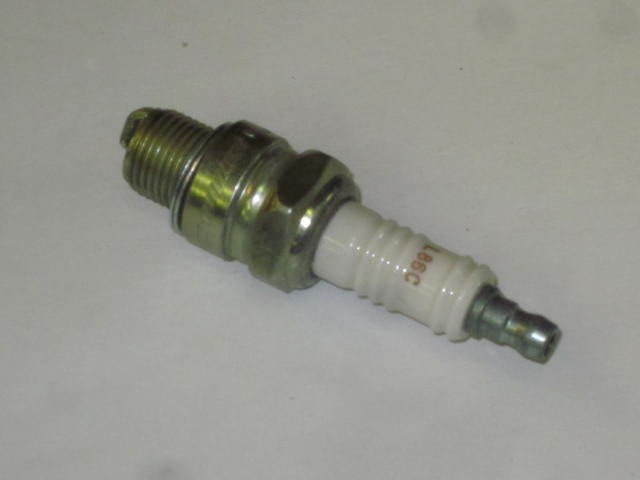 Champion  spark plug 306 L86C