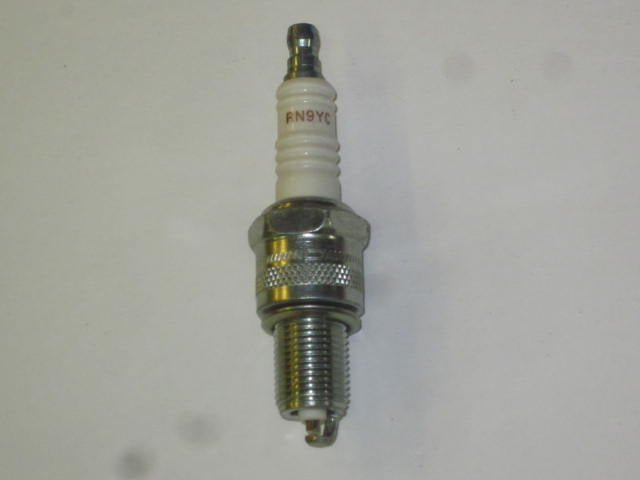 Champion Spark plug 415 RN9YC