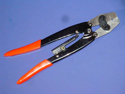 Crimper tool Lucas bullet connectors conn crimping crimp press Triumph Norton