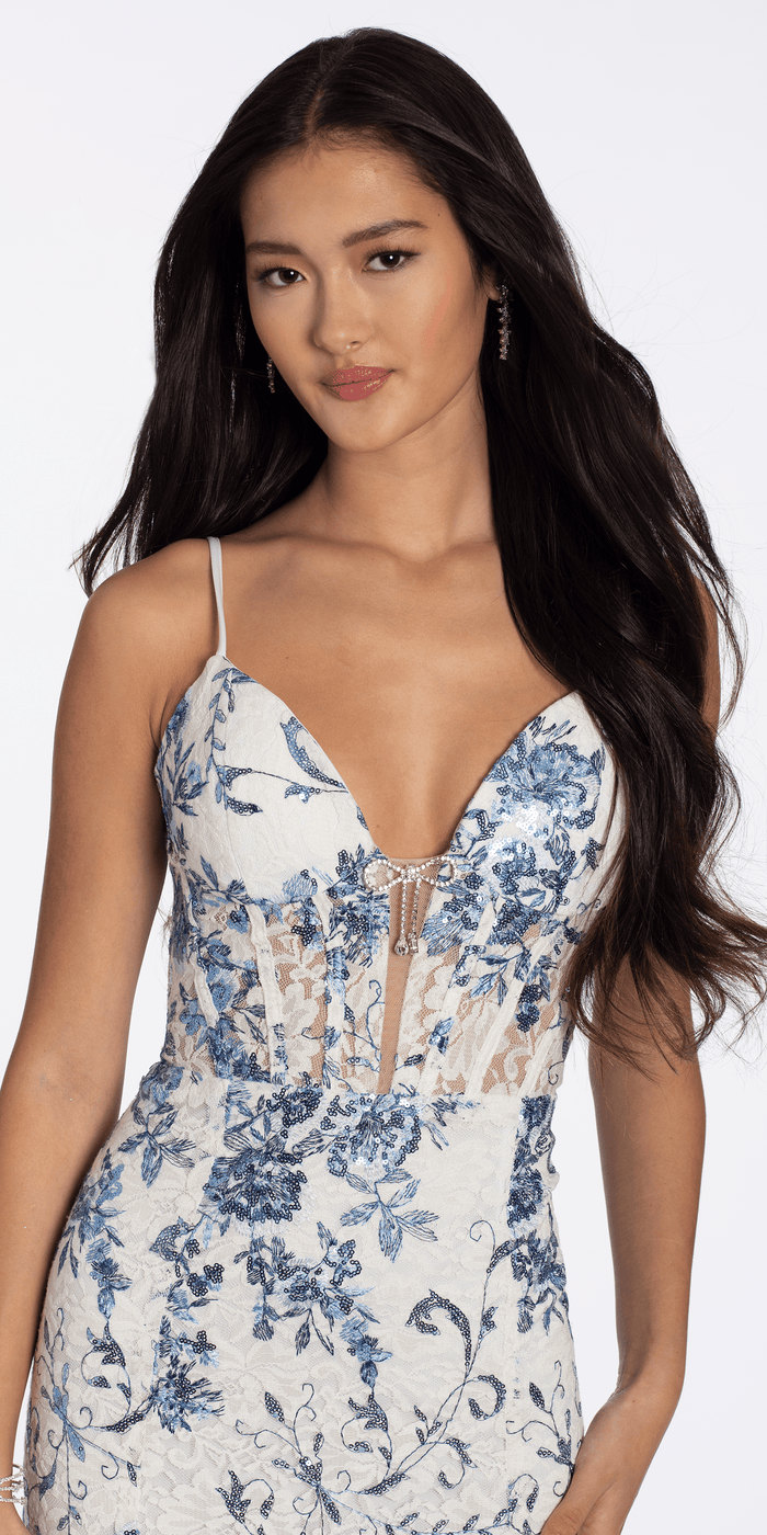 white-blue/size 4/missy/Camille La Vie/Embellished Floral Lace Plunging Corset Mermaid Dress /close up alt