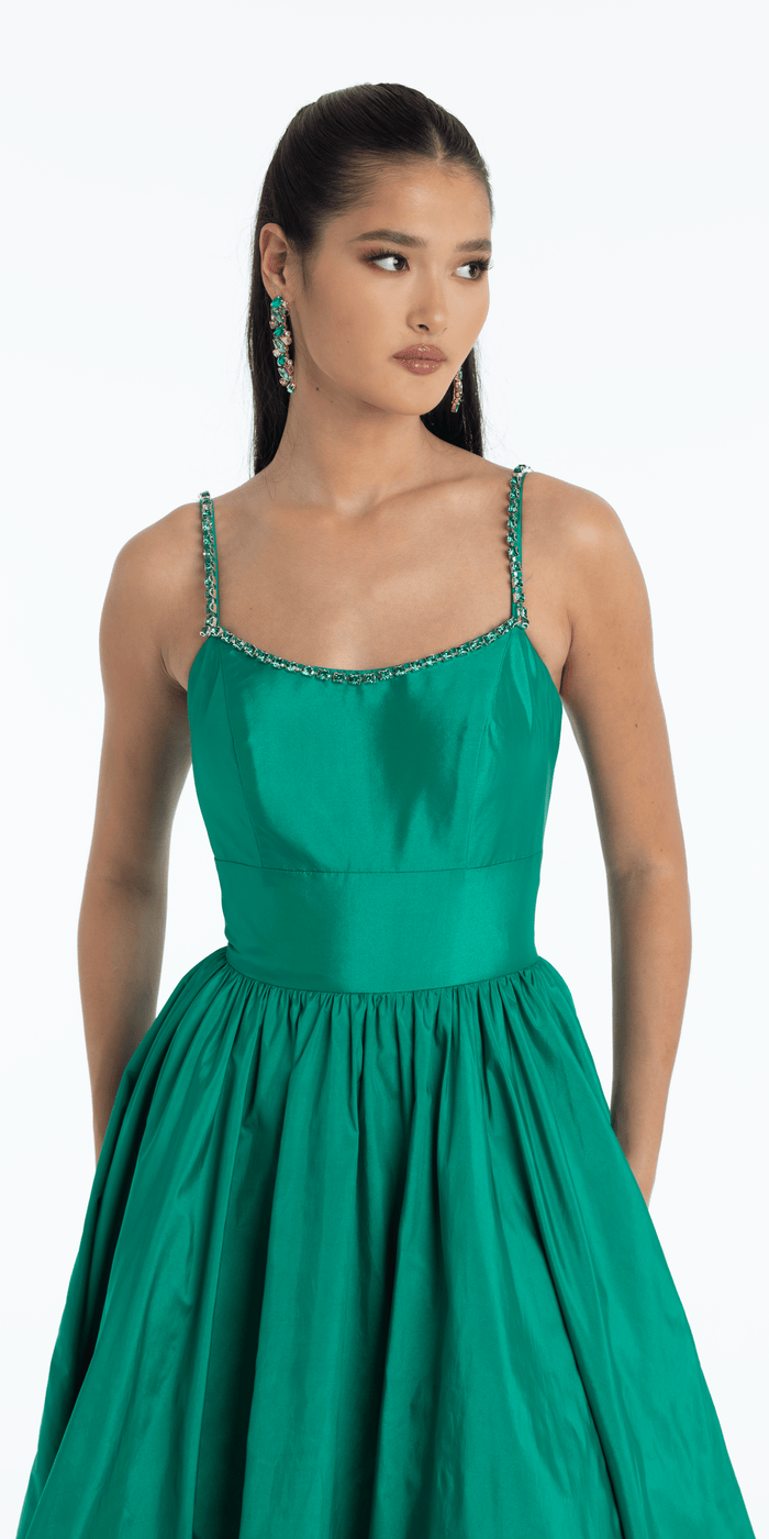 emerald/size/4/missy/Camille La Vie/Jewel Neck Taffeta Pleated Ballgown with Pockets/close up