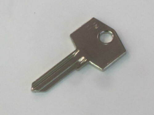 KEY BLANK 80-0622 Triumph Norton BSA switch England Wilmot Breeden Style for Lucas
