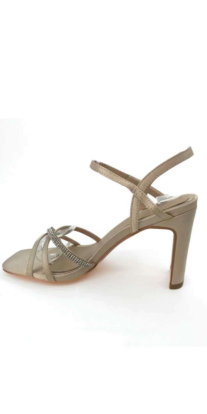 nude/size /6/ Camille La Vie/Satin High Heel Ankle Strap Sandal / left