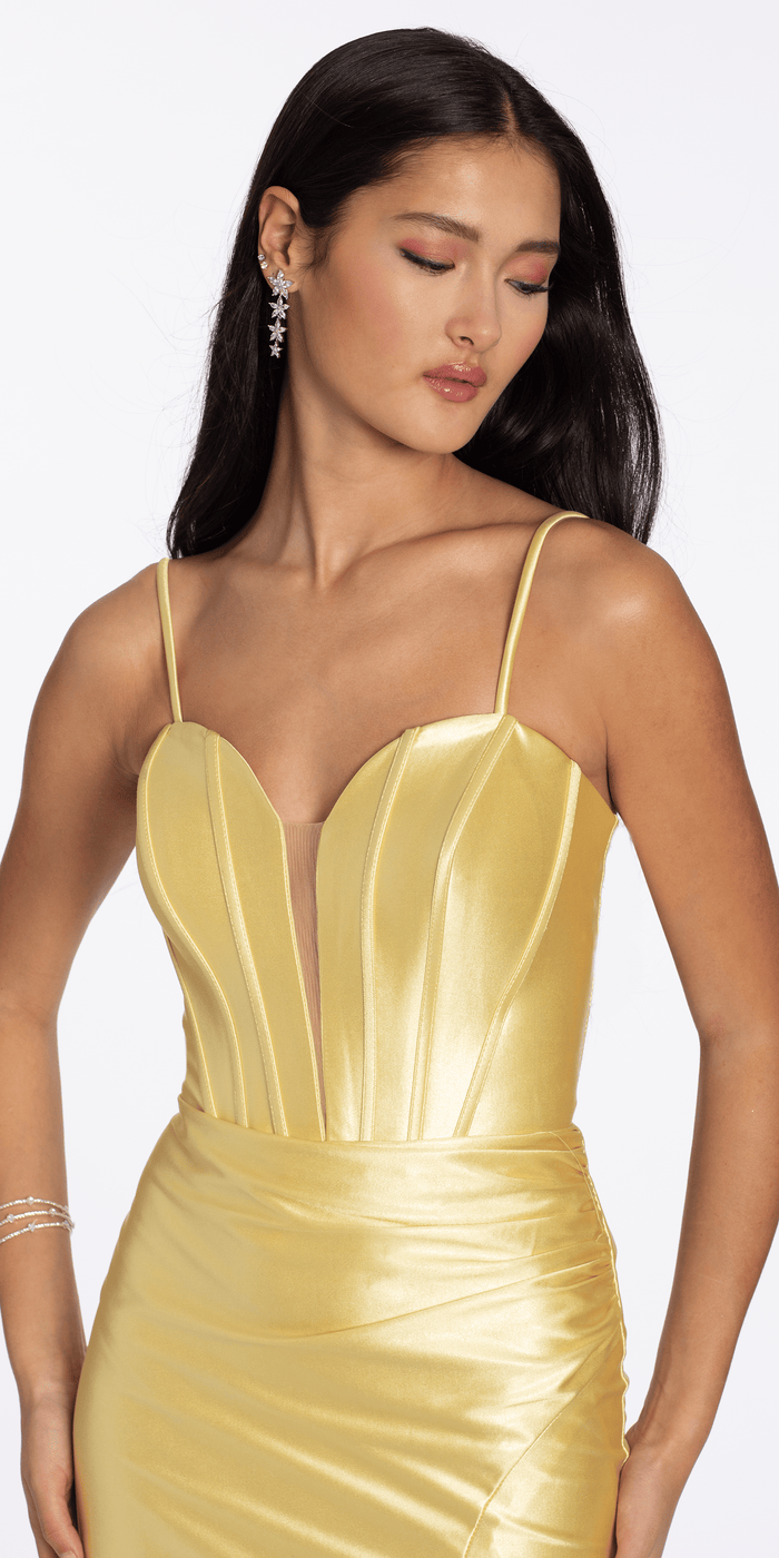 lemon/size/4/missy/Camille La Vie/Stretch Sateen Shimmer Plunge Trumpet Dress with Sweep Train/close up alt