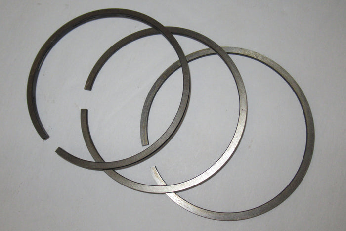 Triumph BSA triple piston ring set 750 +20  67m Trident T150 T160 rings NOS .020