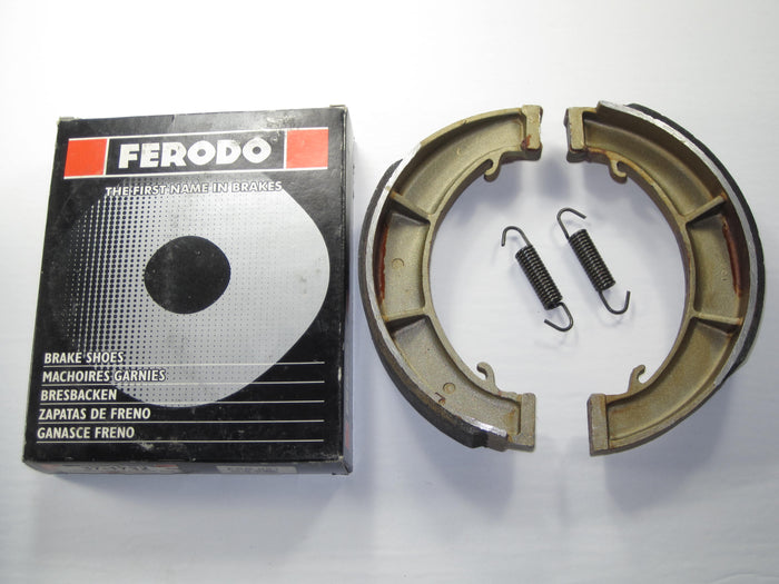 Triumph front brake shoes T120 TR6 1966 67 500 1968 8" 37-1732/3 Ferodo Italy