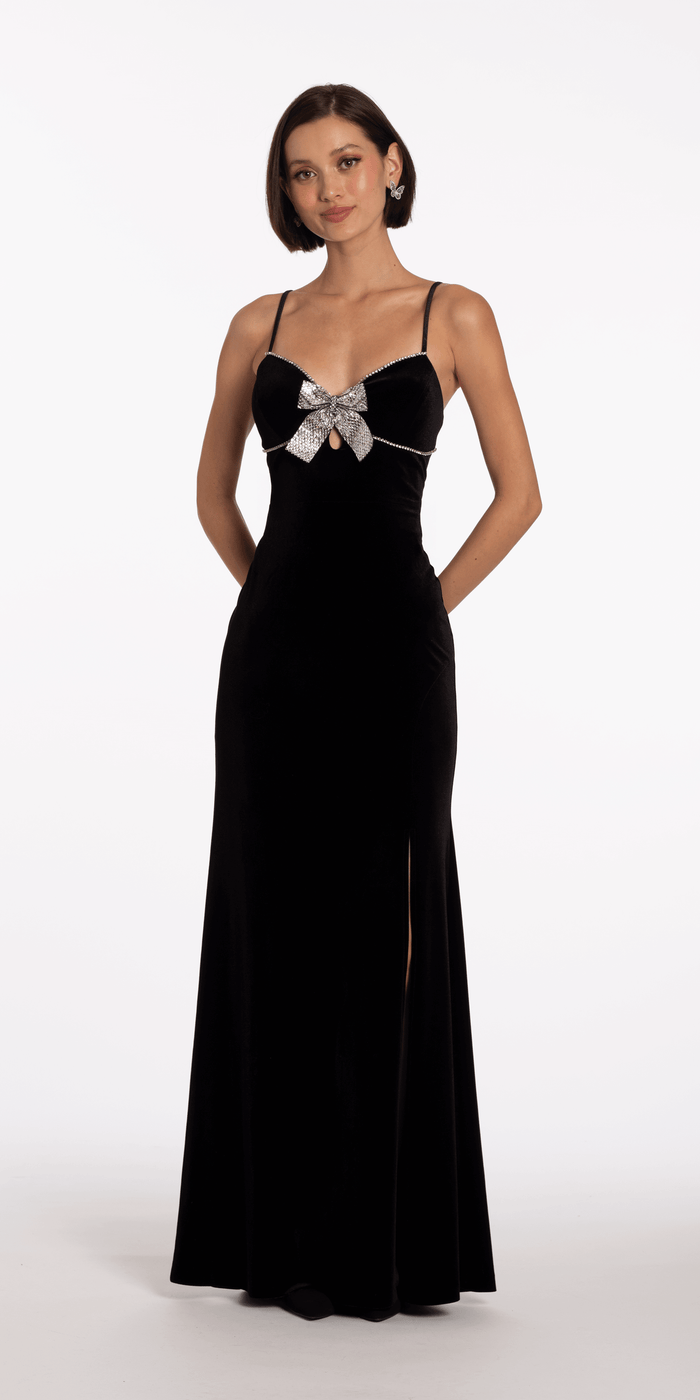 black/size/4/missy/Camille La Vie/Velvet Sweetheart Column Dress with Rhinestone Bow/front
