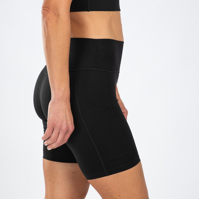 Zoot Sports RUN BOTTOMS Women's Elite Run 8" High-Rise Short - Jet Black